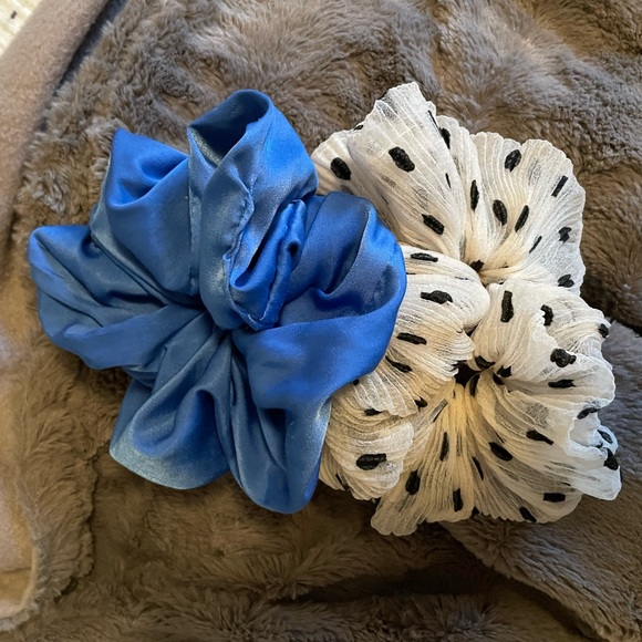 Free People Accessories - Oversized scrunchies by free people